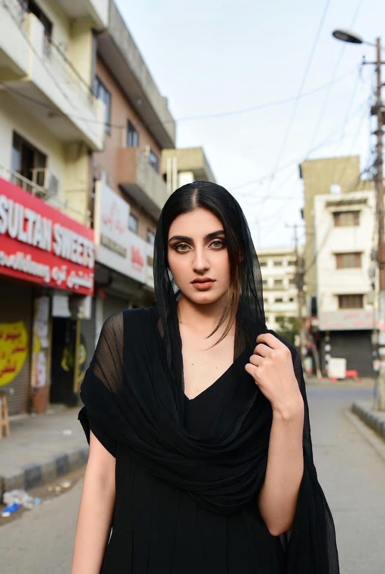 Escorts in Bahadurabad Karachi
